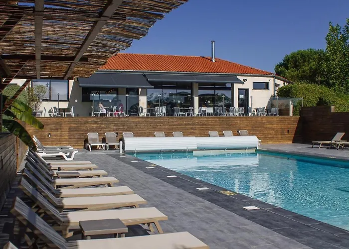 Côté Océan Apartahotel 4*