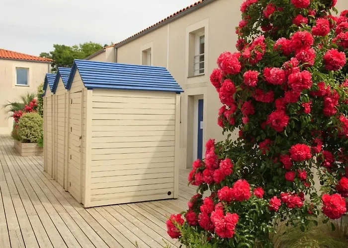 Cote Ocean Aparthotel 4*